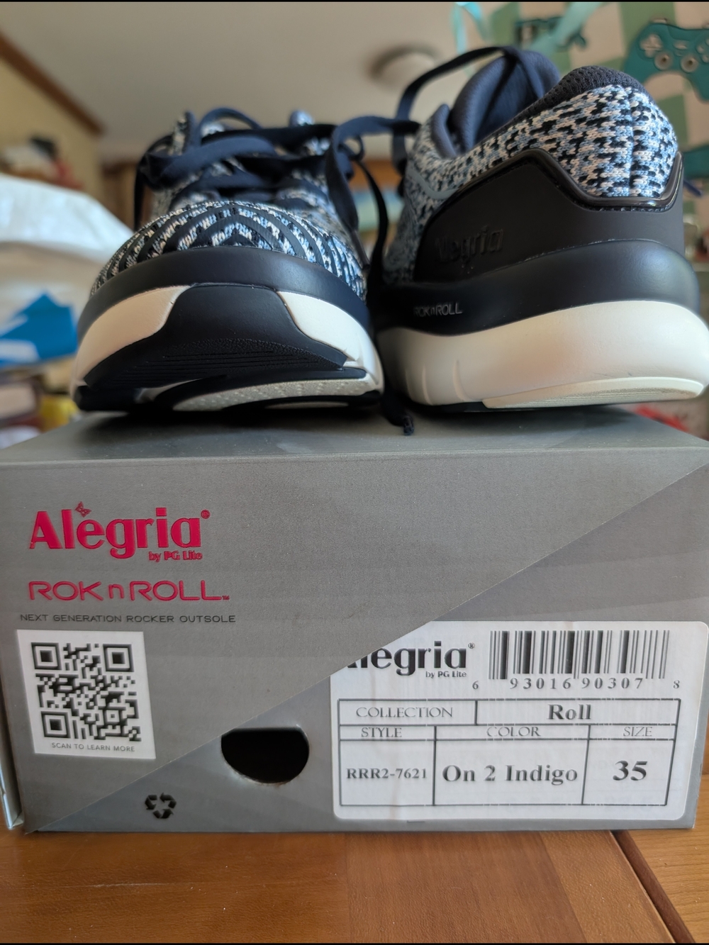Alegria ROK n ROLL On 2 Indigo Knit Sneakers